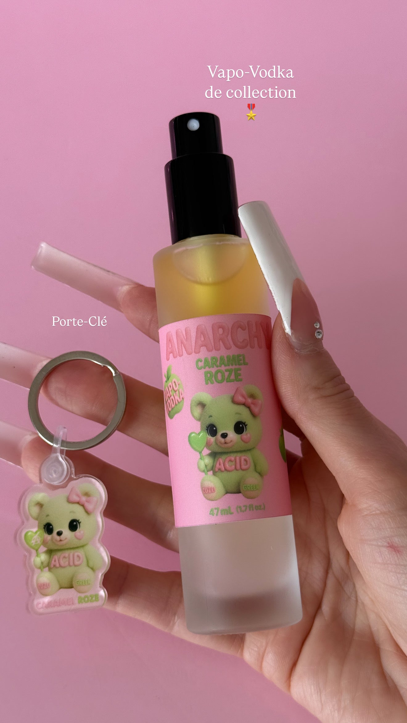 DUO PORTE-CLÉS &  VAPO-VODKA DE COLLECTION 🎖️- 🍏 ACID ZUZU GREEN 🍏 ANARCHY X CARAMEL ROZE.